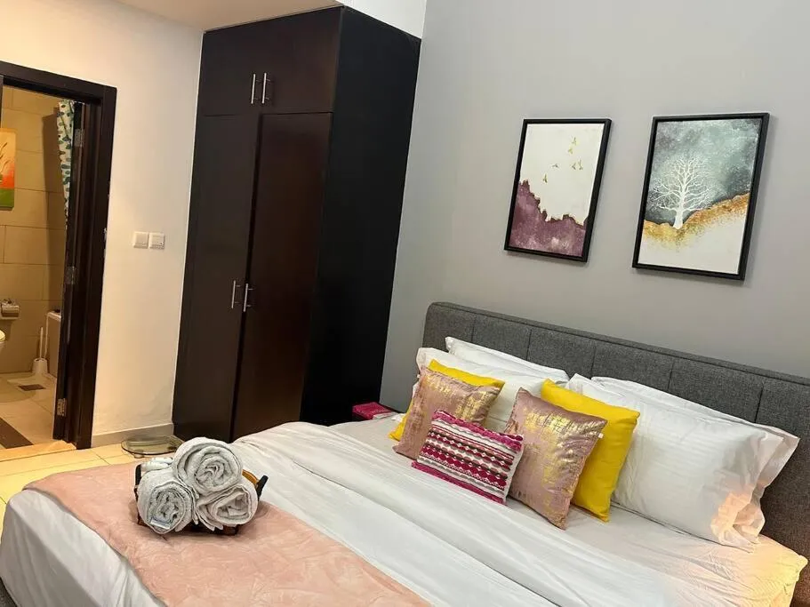 ⁨Cozy 1BHK Apartment-Dubai Marina⁩ — صورة 8
