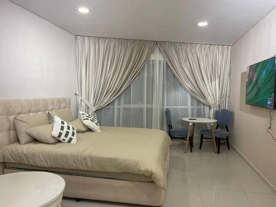 Modern studio near Dubai - الشارقة، الإمارات
