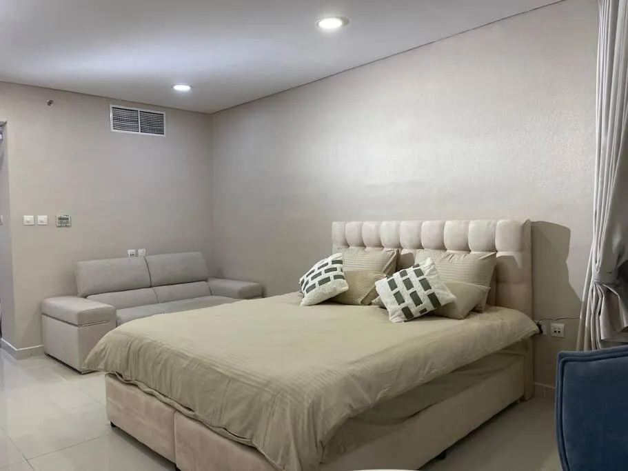 Modern studio near Dubai — صورة 2
