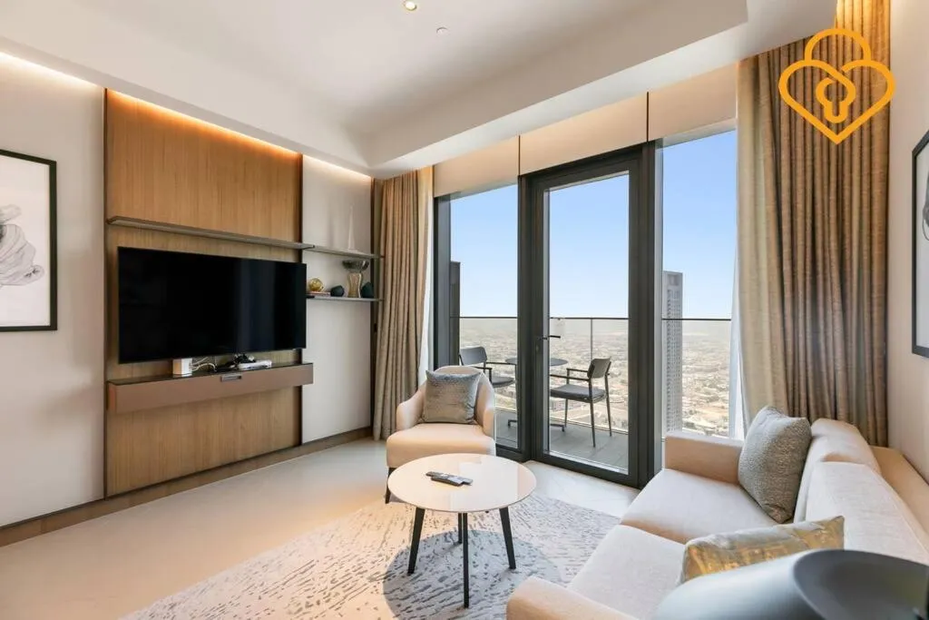 ⁨Keysplease 2 BR Address Opera walking to Dubai Mall 55⁩ — صورة 2