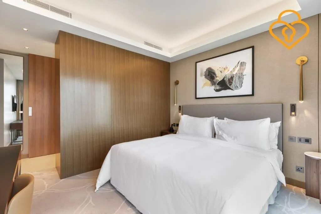 ⁨Keysplease 2 BR Address Opera walking to Dubai Mall 55⁩ — صورة 5