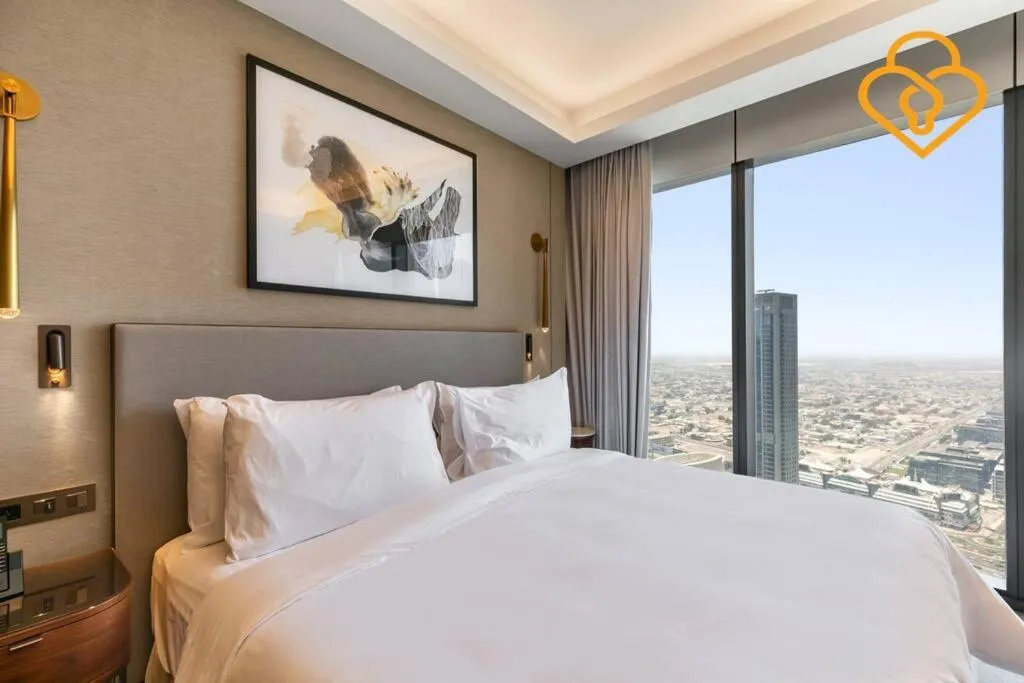 ⁨Keysplease 2 BR Address Opera walking to Dubai Mall 55⁩ — صورة 8