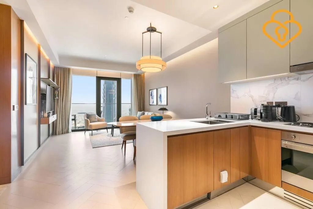 ⁨Keysplease 2 BR Address Opera walking to Dubai Mall 55⁩ — صورة 10