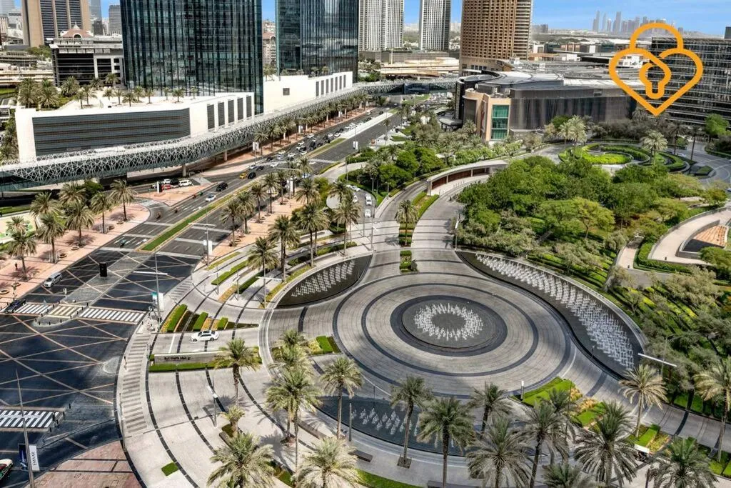 ⁨Keysplease 2 BR Address Opera walking to Dubai Mall 55⁩ — صورة 11