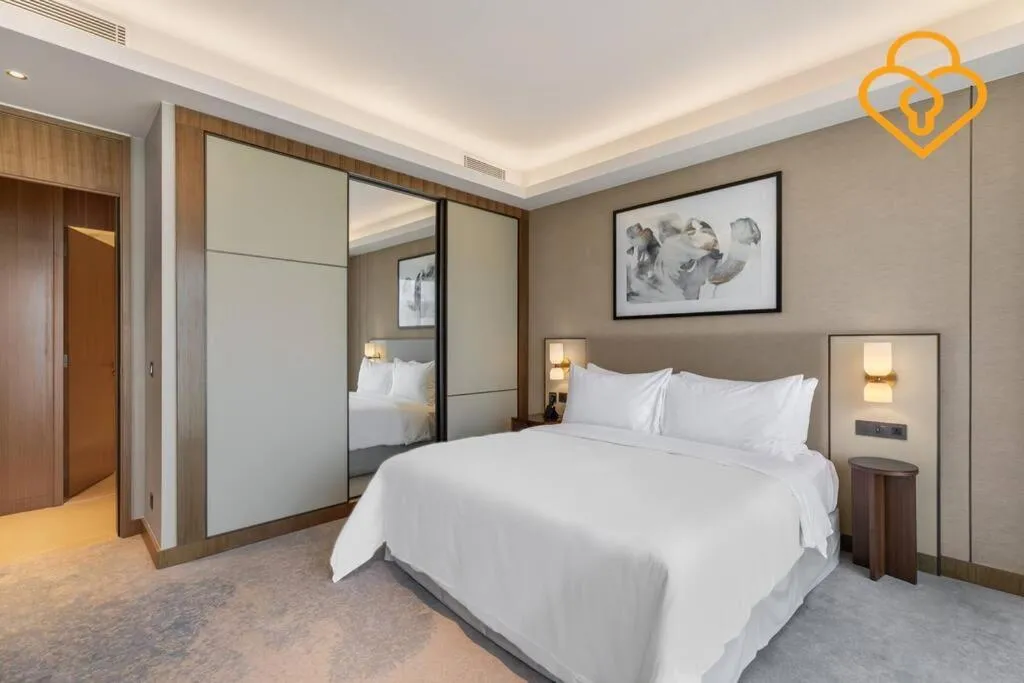 ⁨Keysplease 2 BR Address Opera walking to Dubai Mall 55⁩ — صورة 20