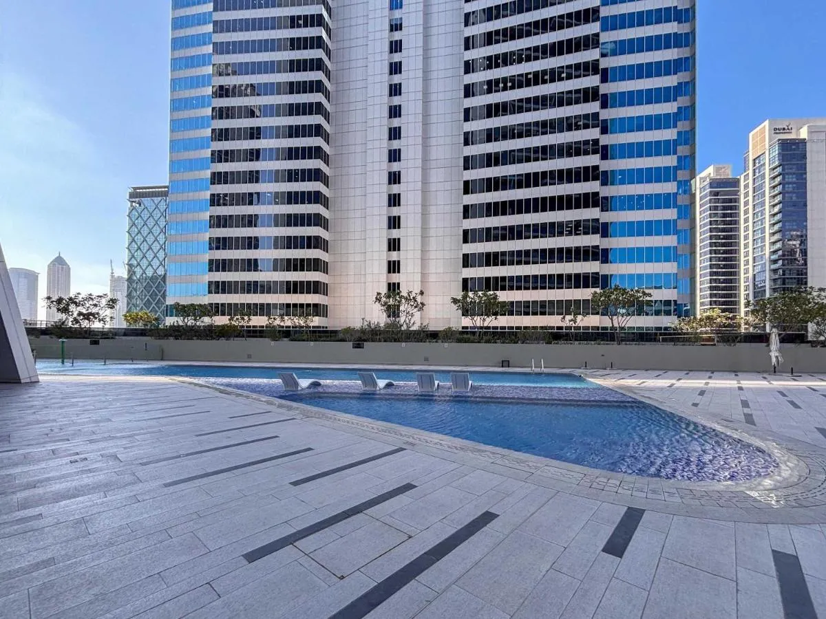 ⁨Frank Porter - Marquise Square Tower⁩ — صورة 17