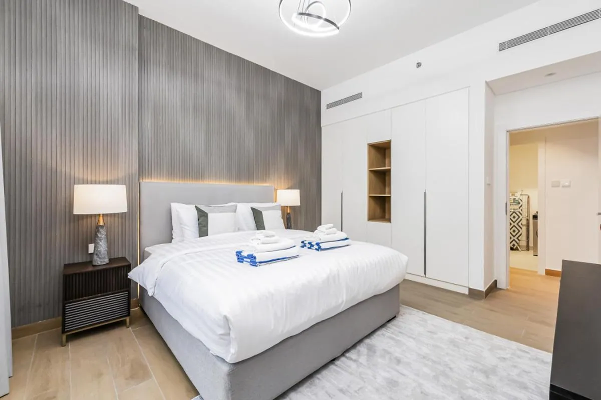Luxury lifestyle at La Sirene Port de la Mer Jumeirah 1