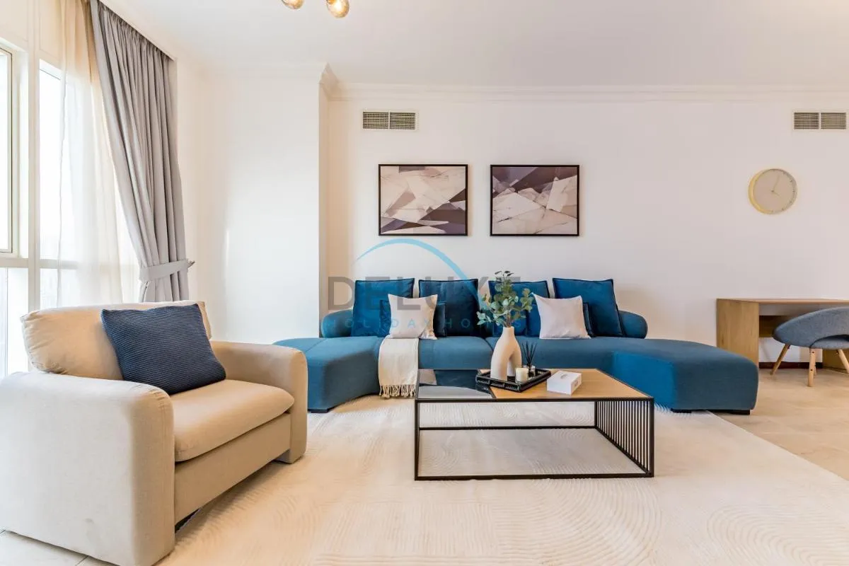 Stunning 2BR with Assistant Room in MAG 214, Jumeirah Lake Towers by Deluxe Holiday Homes - دبي، الإمارات