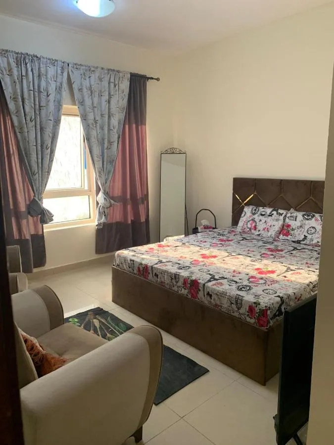 ⁨Dubai Sharjah Sunny Border Hotel Appartement⁩ — صورة 15