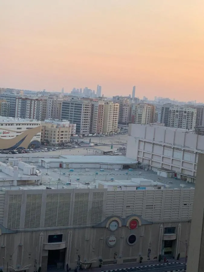 ⁨Dubai Sharjah Sunny Border Hotel Appartement⁩ — صورة 21