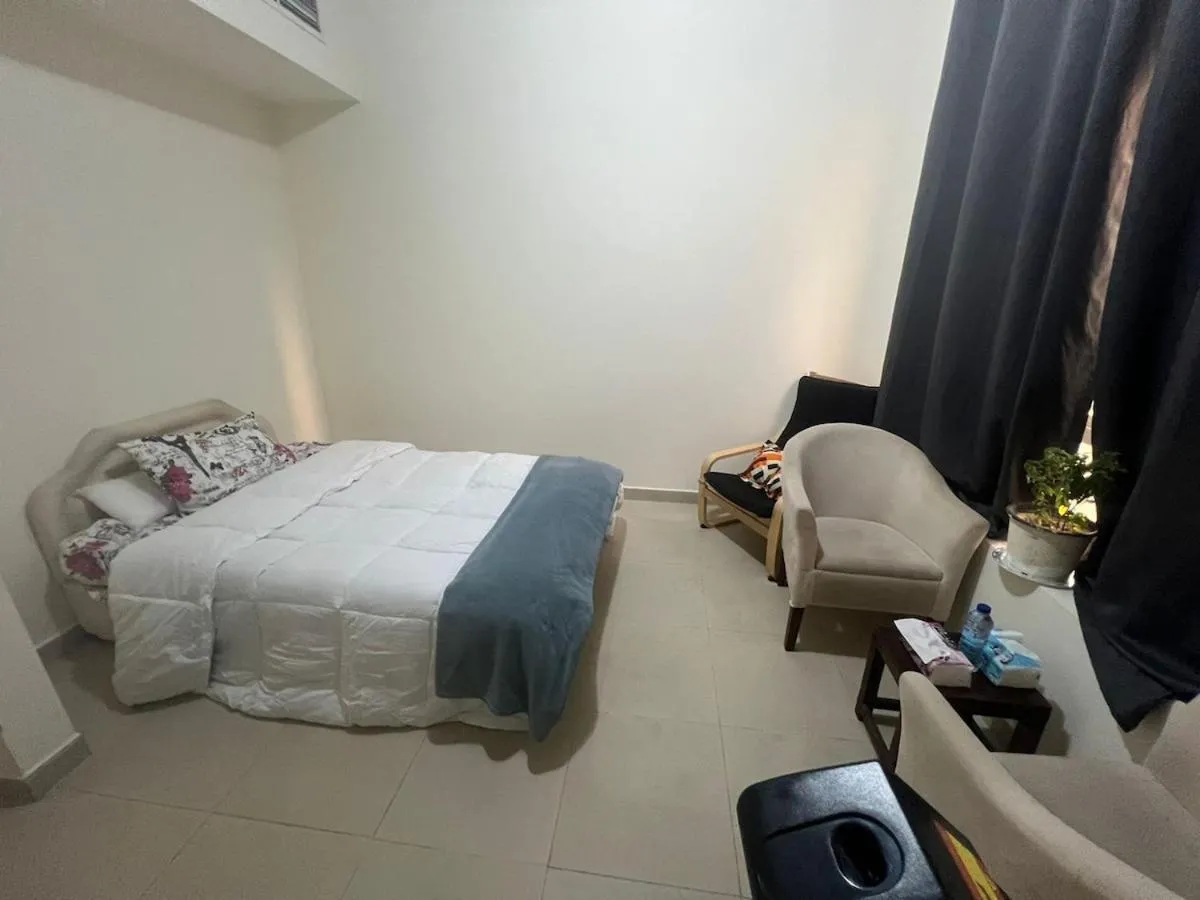 ⁨Dubai Sharjah Sunny Border Hotel Appartement⁩ — صورة 22