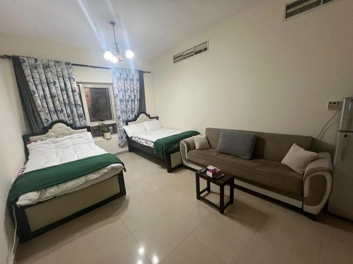 ⁨Dubai Sharjah Sunny Border Hotel Appartement⁩ — صورة 41