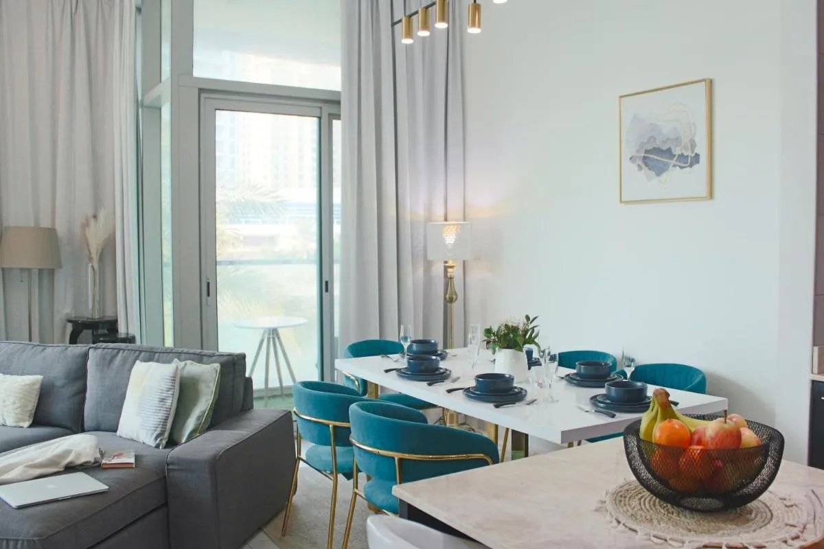 2 Bedroom Apartment with Spacious Private Garden in Dubai Marina — صورة 3
