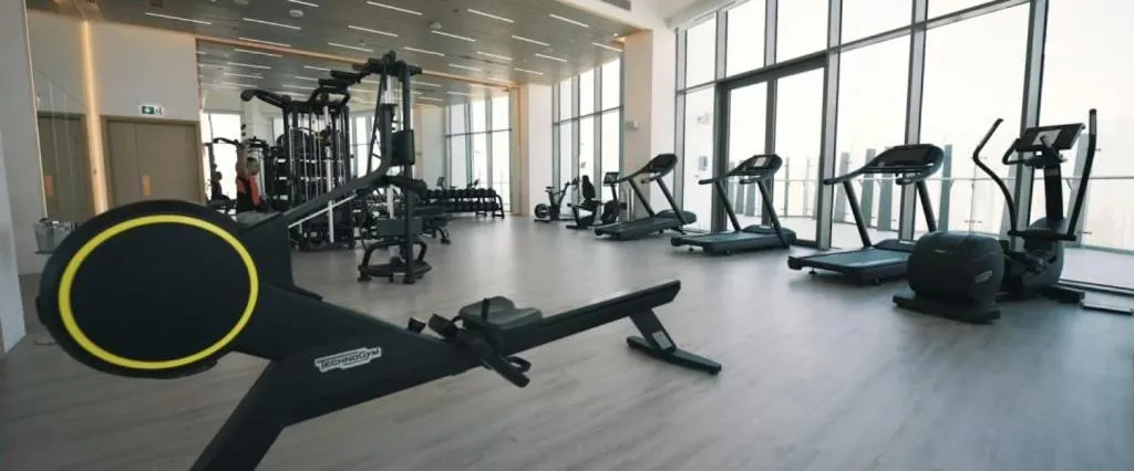 ⁨Iconic 1Bedroom Duplex with Skyline Views Near Downtown Dubai & Burj Khalifa⁩ — صورة 3