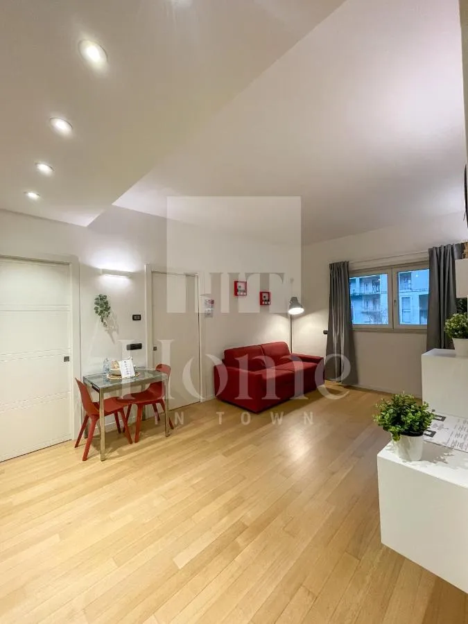 منزل ين توون ميلانو كنترال بورتا نووفا ديستريكت — صورة 3