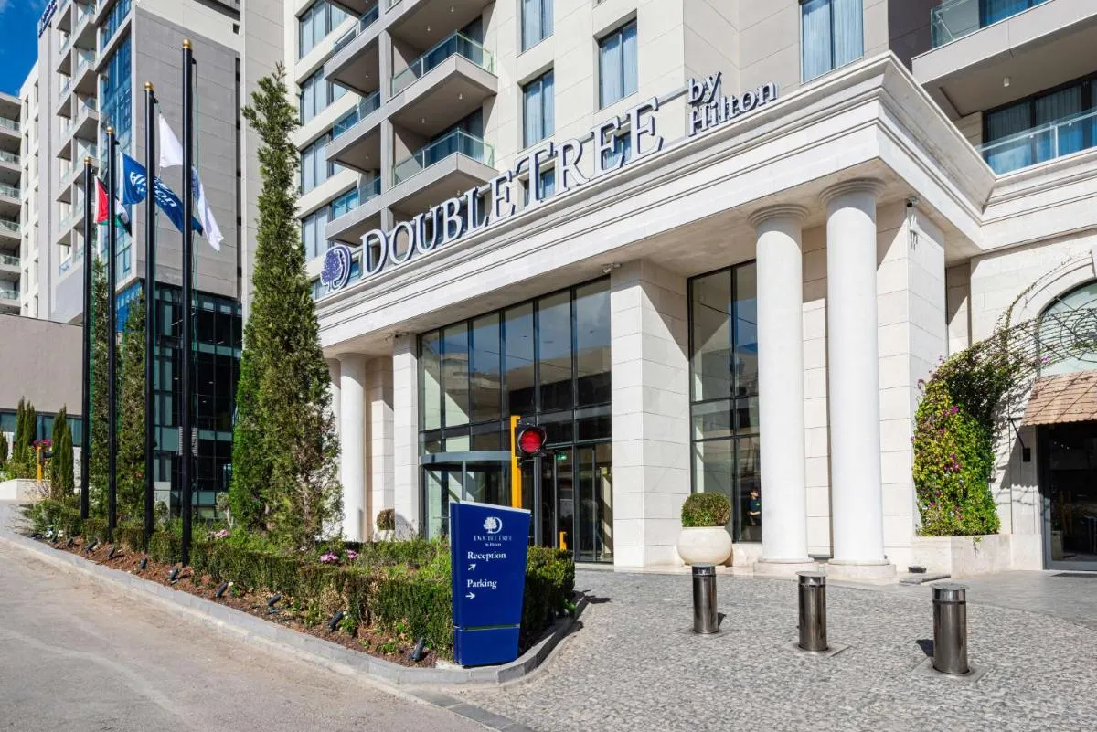 دبل تري هيلتون عمّان — صورة 2