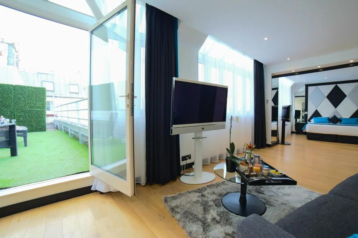 لمبير باريس لوفر — صورة 3