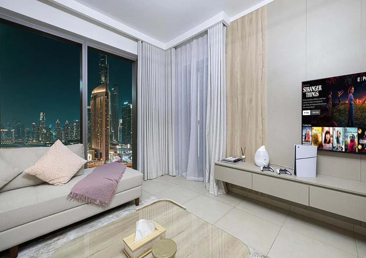 ⁨Amazing 2BR Home Burj Khalifa View Steps Walk to DubaiMall⁩ — صورة 18