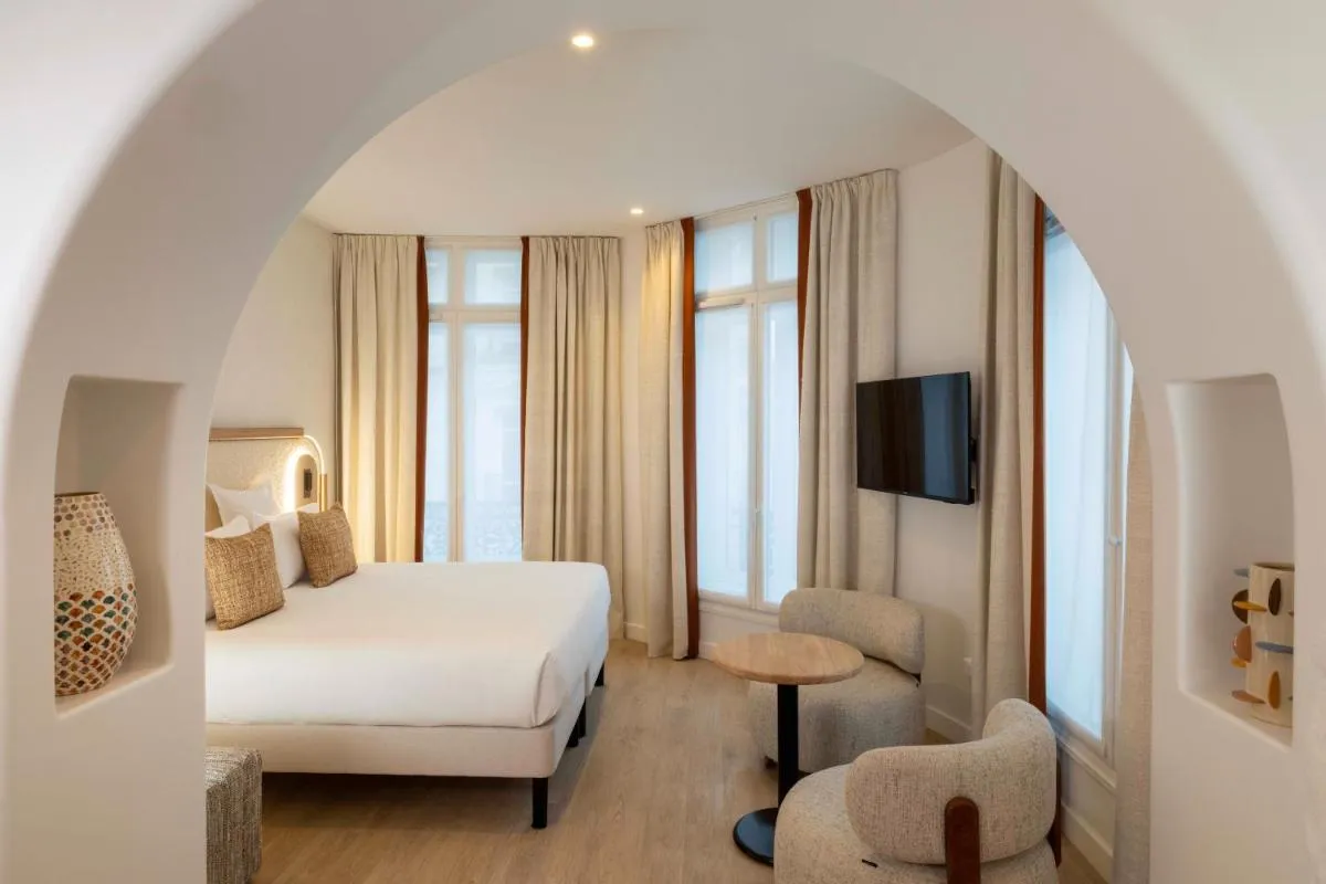 مادام درووت و سبا وبرا - باريس، فرنسا