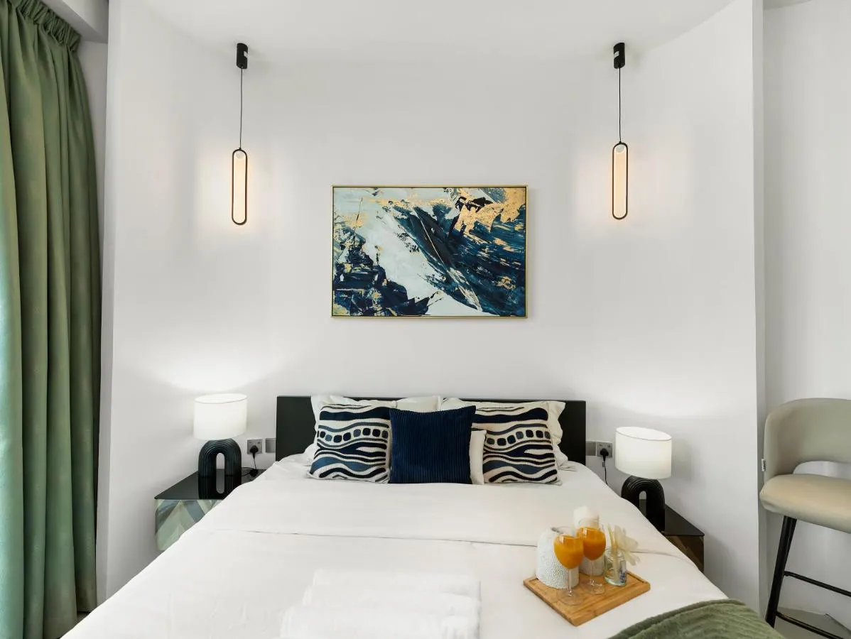 Luxurious 2BR Stay Marina View — صورة 3