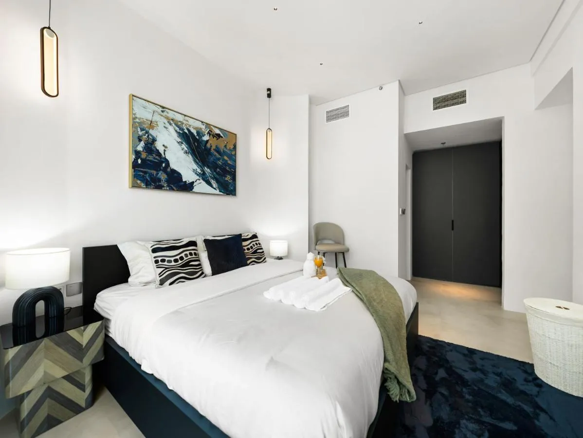 Luxurious 2BR Stay Marina View — صورة 4