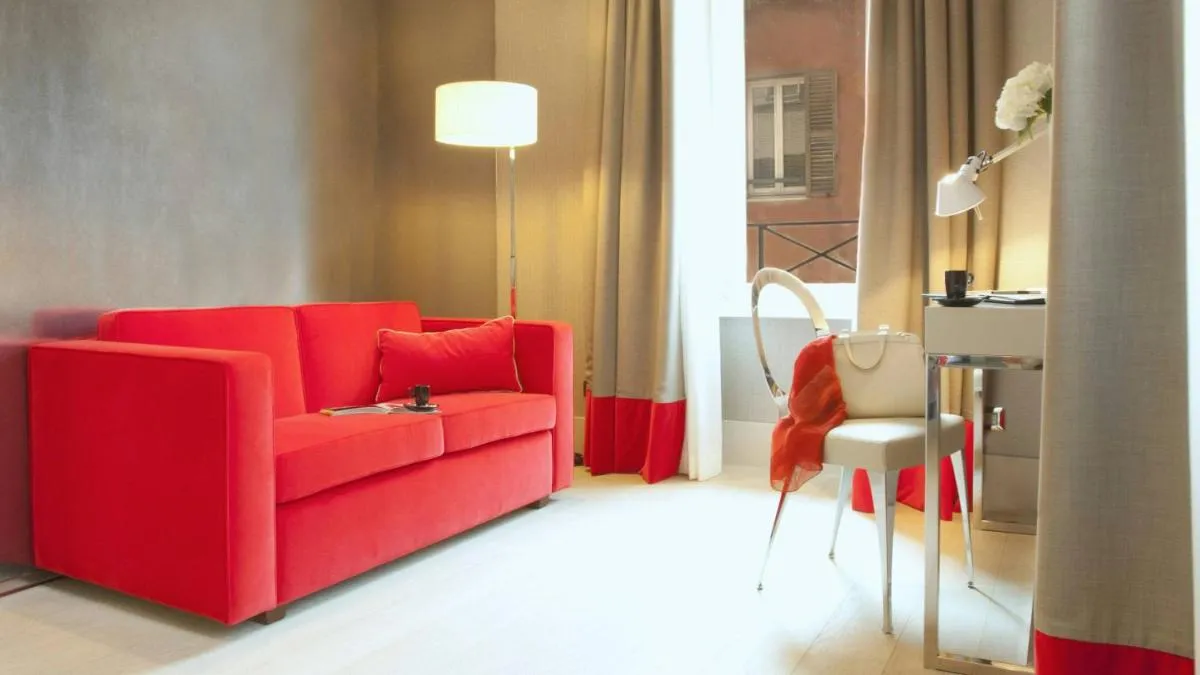 مود 44 - روما — صورة 2