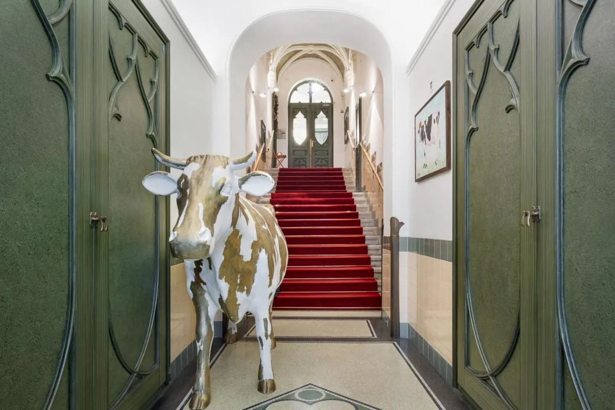 موو داون تاون — صورة 2