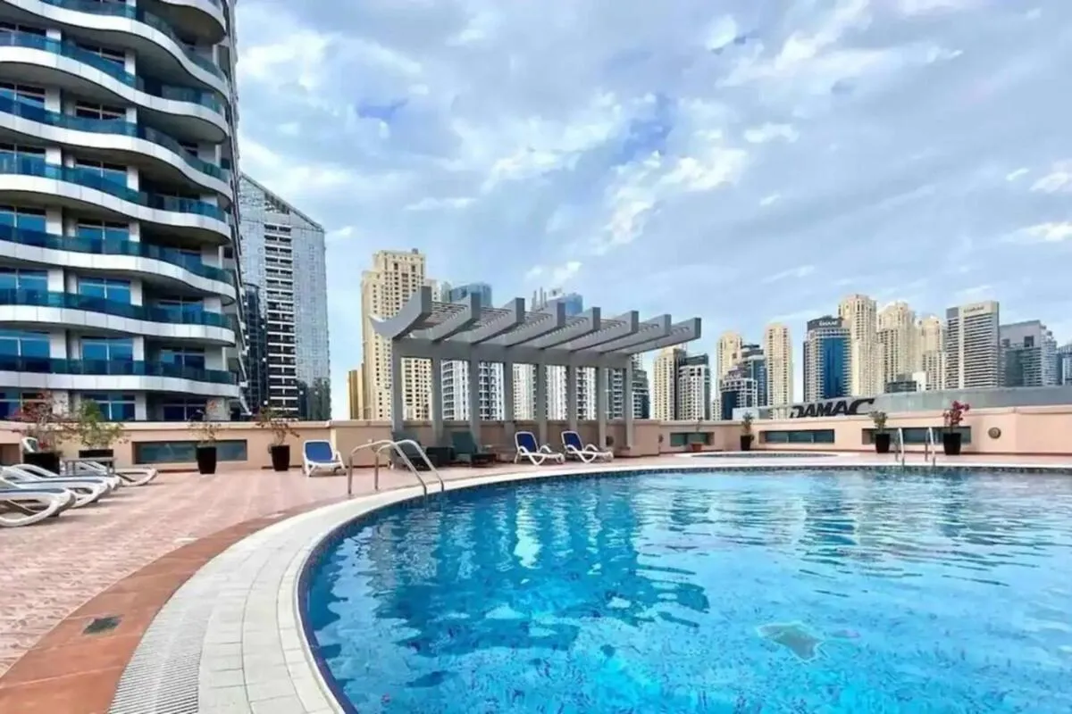 One Bedroom Apt in Dubai Marina near beach Z1911 — صورة 3
