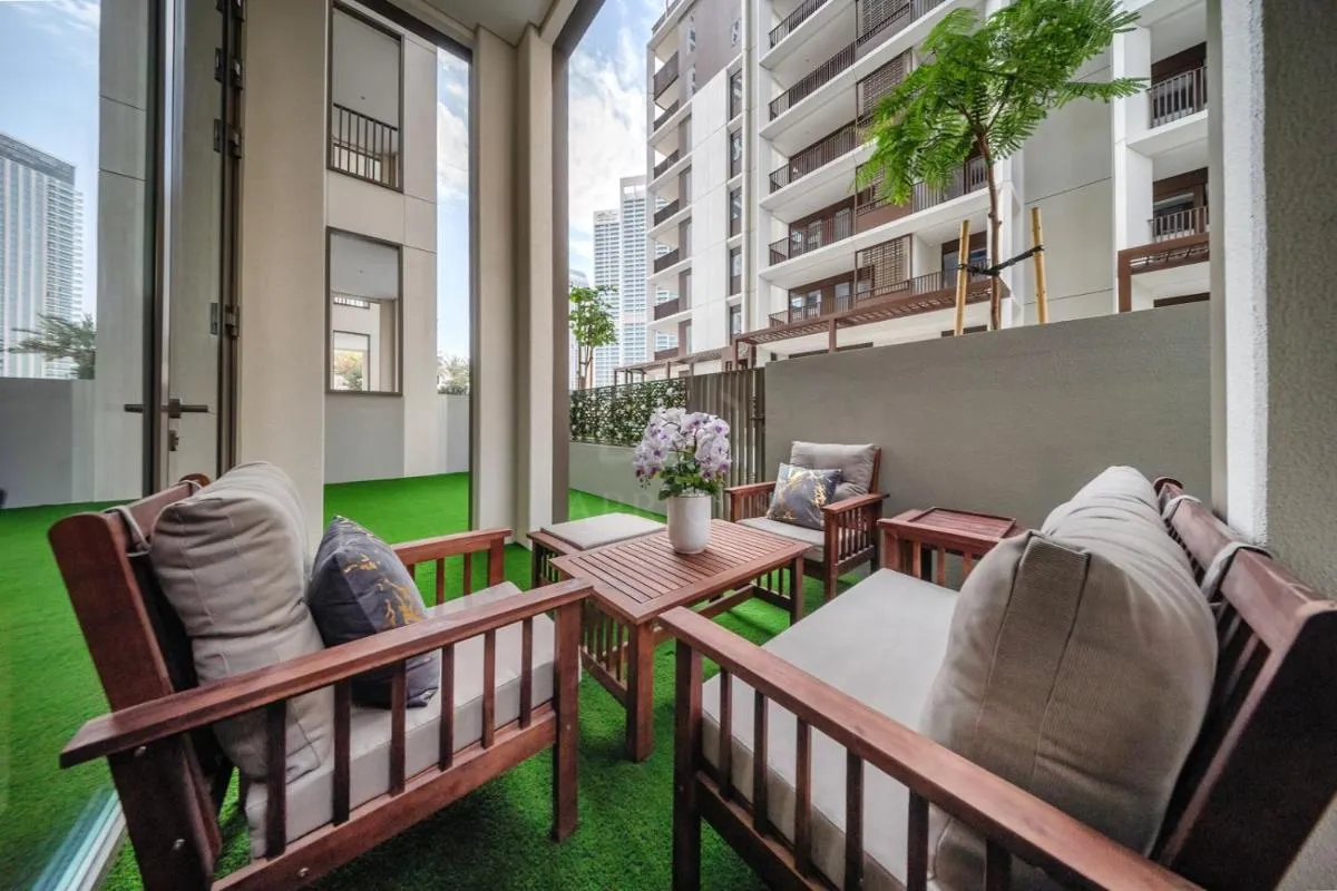 Modern one bedroom apartment in lotus creek beach — صورة 4