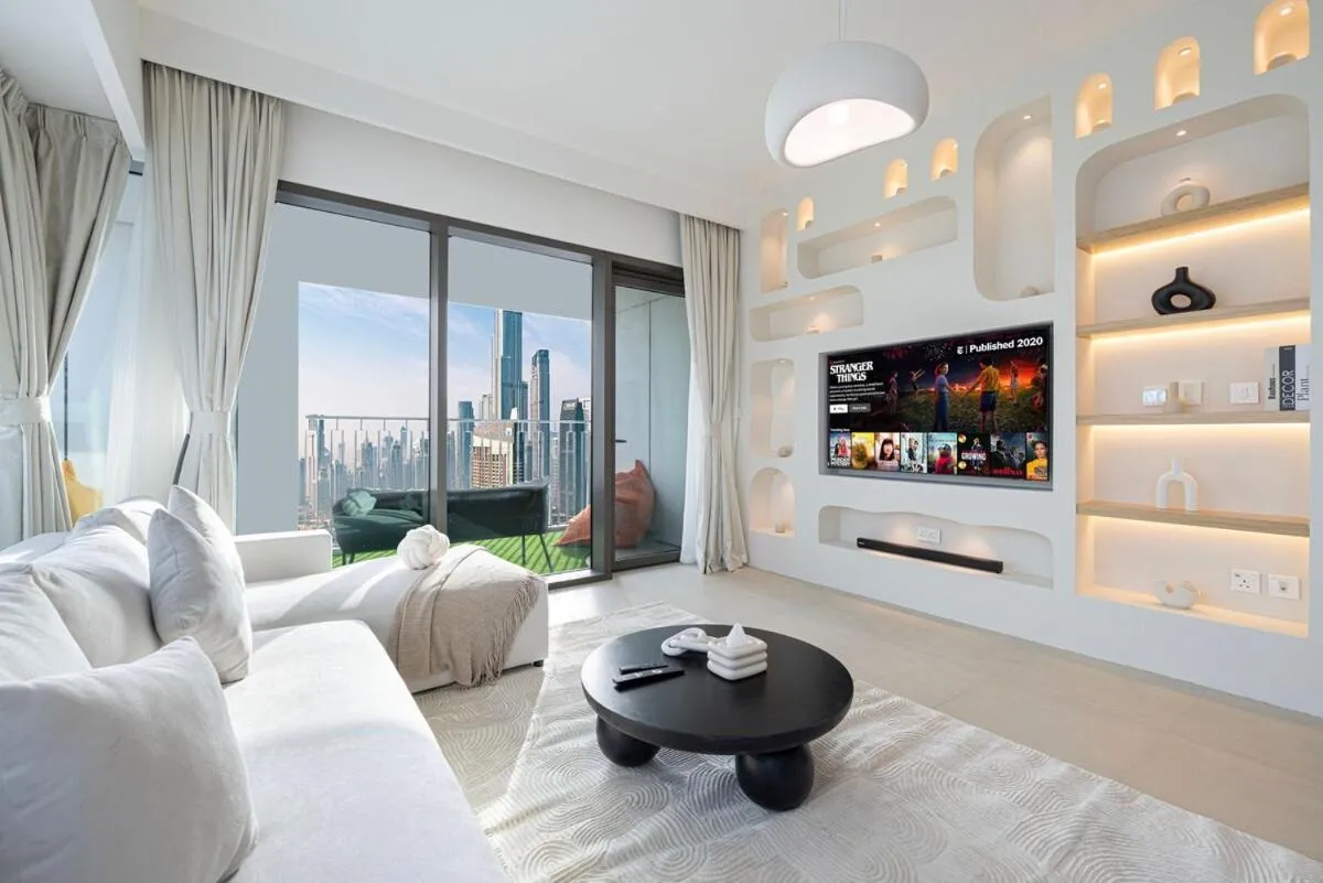 ⁨Luxury Stay Burj Views and Direct Dubai Mall Access⁩ — صورة 3