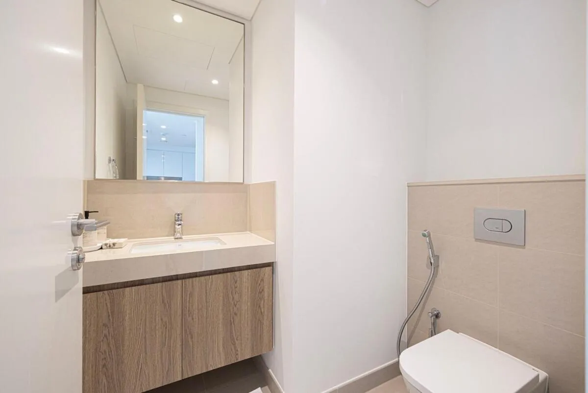 ⁨Luxury Stay Burj Views and Direct Dubai Mall Access⁩ — صورة 43