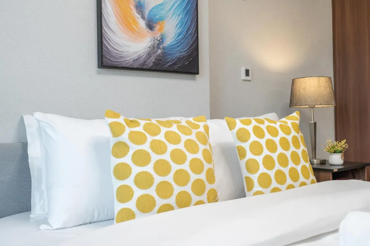 ⁨Burj View - Chic 2BR - 5min Dubai mall Canal⁩ — صورة 43