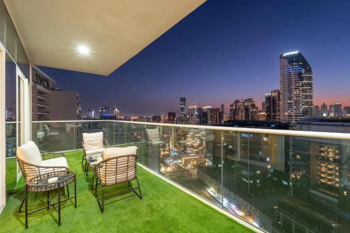 ⁨Stunning Burj View - Cozy 2BR - 5 min Dubai Mall⁩ — صورة 19