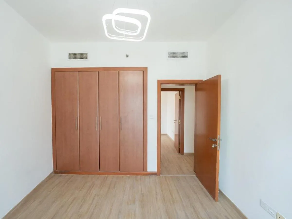 ⁨Amiqa Homes Dubai Marina⁩ — صورة 3