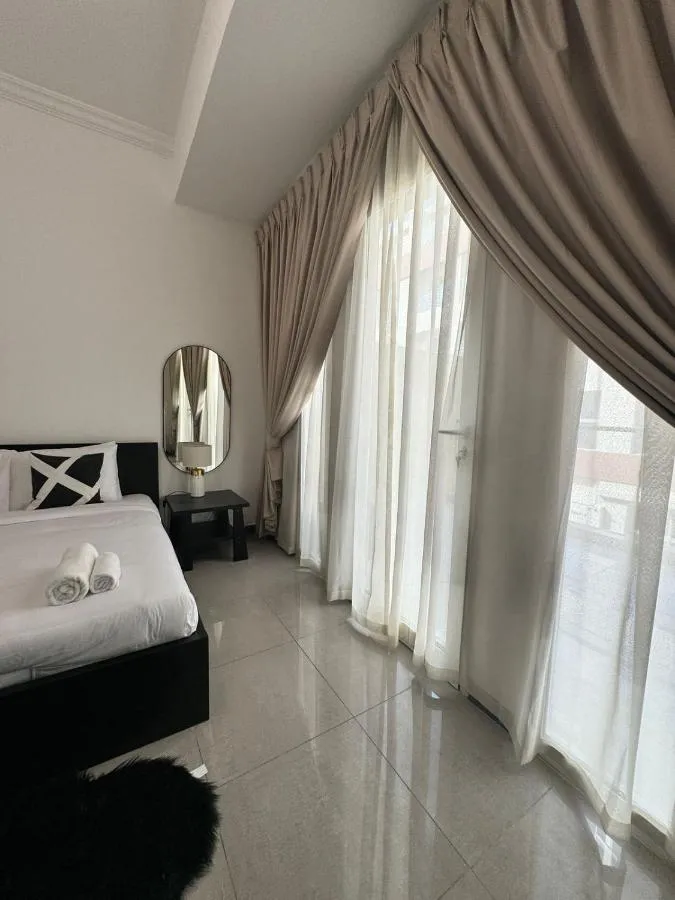 Swarg Stay in heart of Dubai in JVC — صورة 4