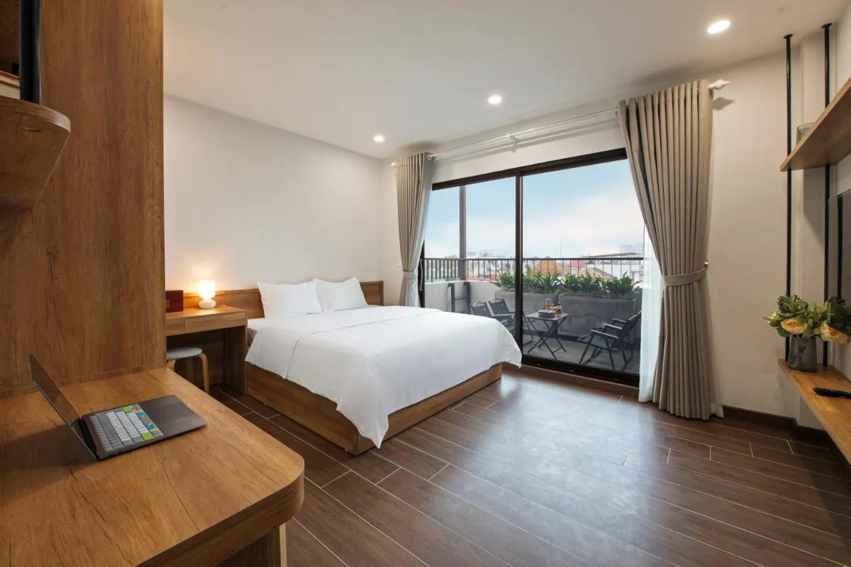 ليتراتورن سنترال و ترافل ها نوي 177 - هانوي، فيتنام