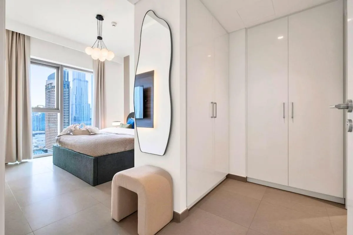 ⁨Vibrant Luxe Burj Khalifa Views-Dubai Mall Access by Maxx Value Homes⁩ — صورة 21