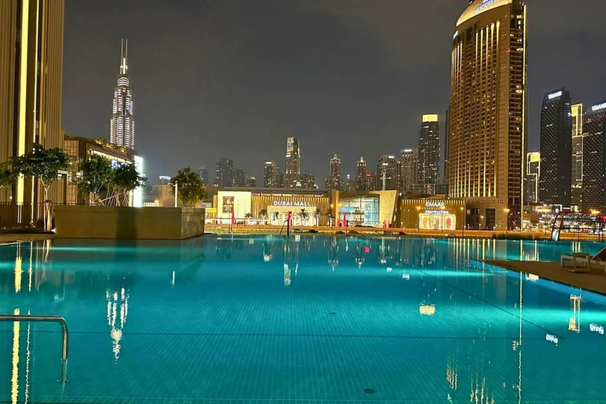 ⁨Vibrant Luxe Burj Khalifa Views-Dubai Mall Access by Maxx Value Homes⁩ — صورة 31