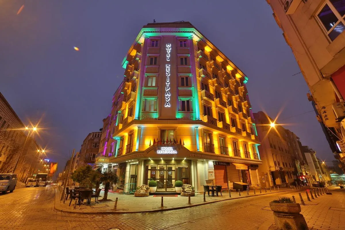 ⁨Hotel Resitpasa Istanbul⁩ — صورة 23