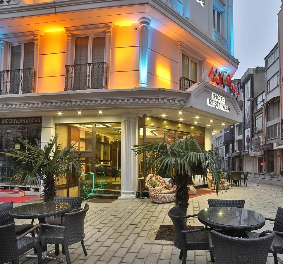 ⁨Hotel Resitpasa Istanbul⁩ — صورة 8