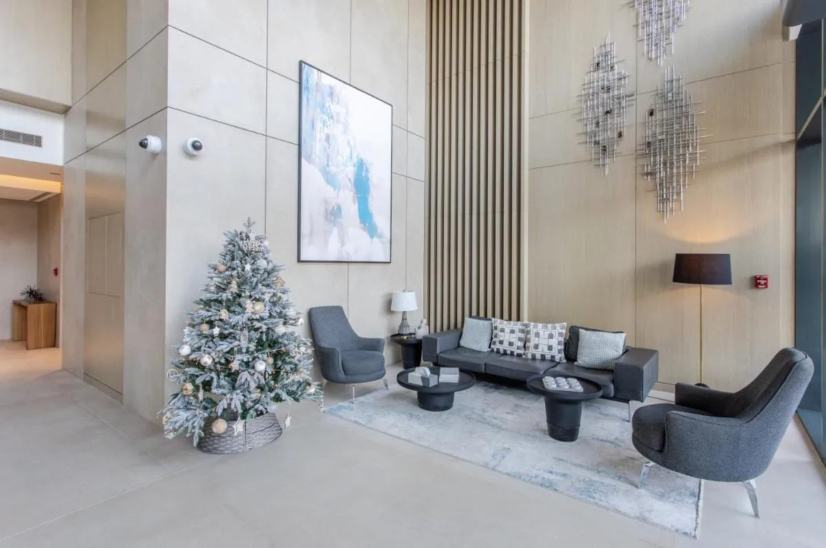⁨STAY BY LATINEM Luxury 1BR Holiday Home W 3516 Near Burj Khalifa⁩ — صورة 16
