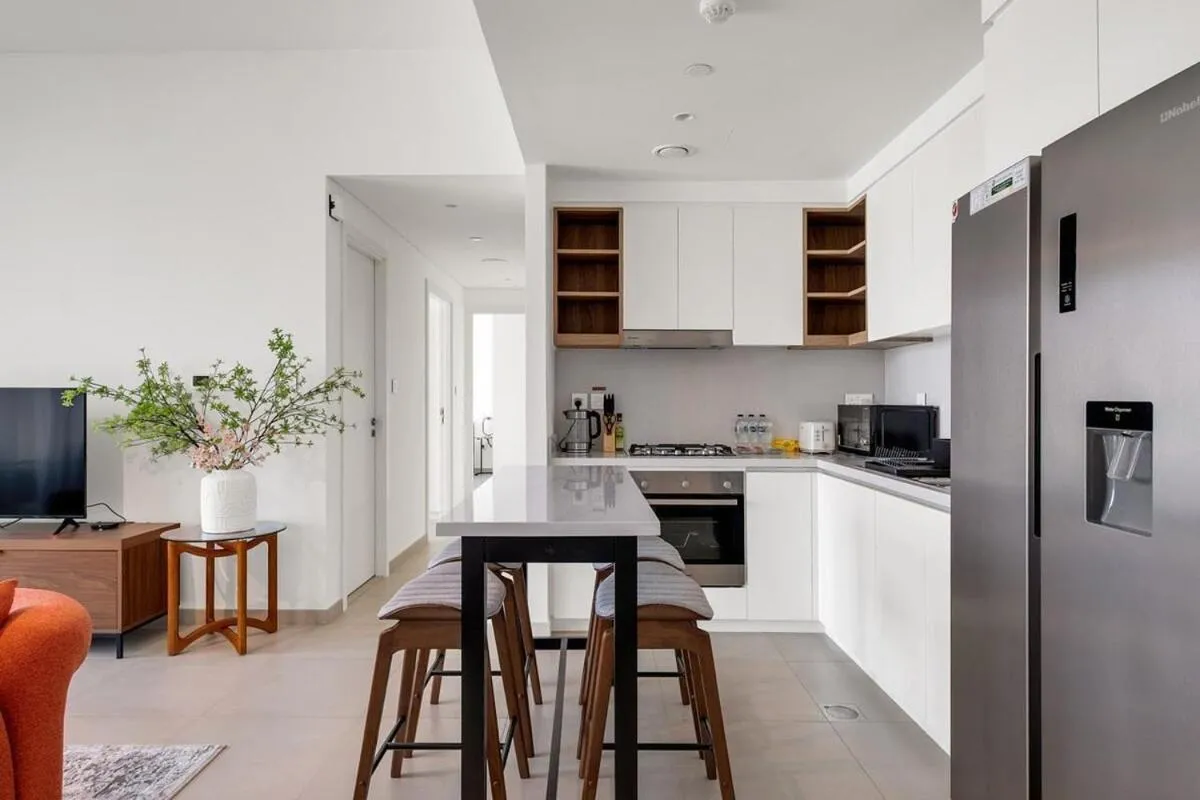 ⁨Elegant 2BR by Dubai Mall⁩ — صورة 12