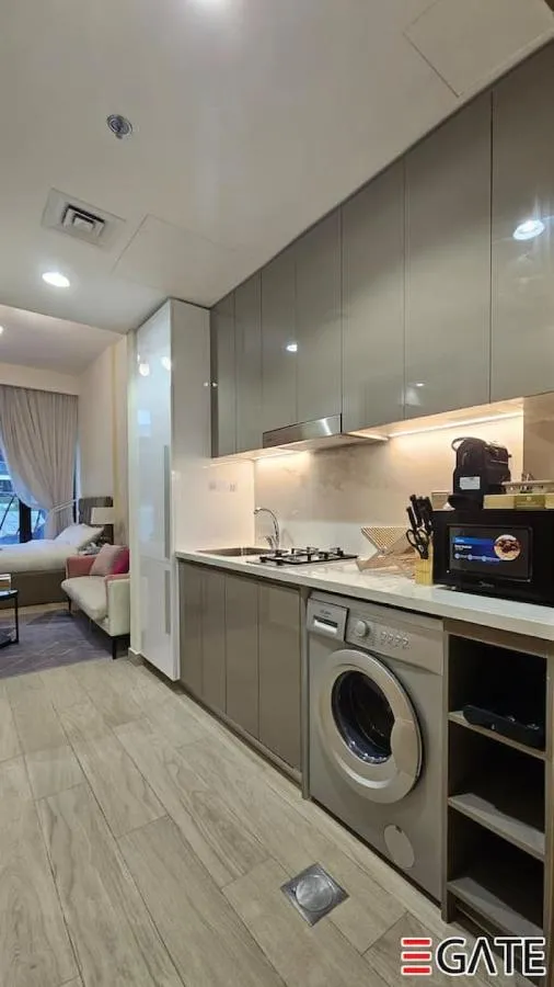 ⁨EGATE - Studio - 1st Floor with Terrace - Dubai - 31-109⁩ — صورة 10