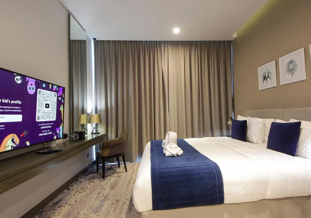 ⁨Elegant Studio with Canal Views DAMAC Prive⁩ — صورة 22