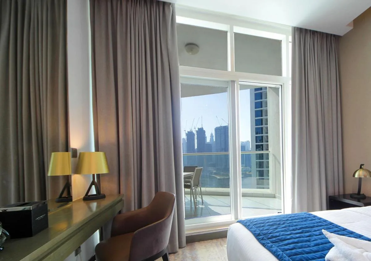 ⁨Elegant Studio with Canal Views DAMAC Prive⁩ — صورة 19