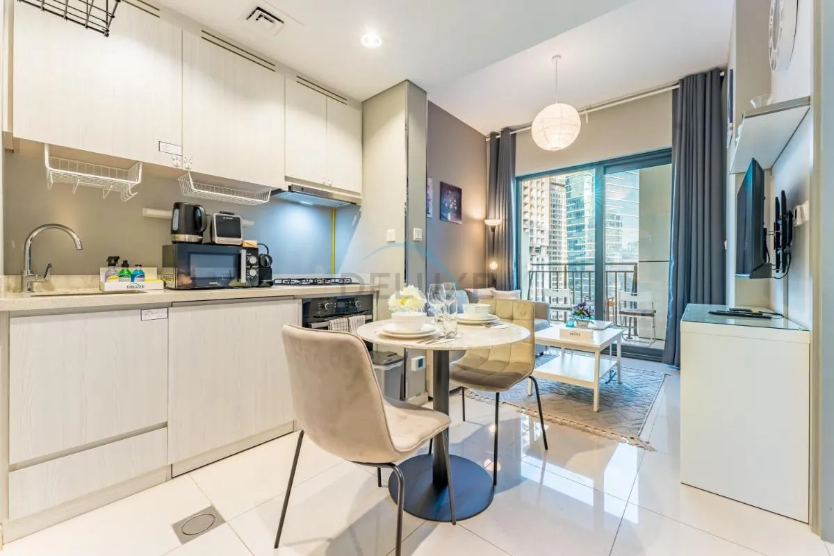 Dubai Canal and City Views 1BR, Minutes Drive to Burj Khalifa, DAMAC Zada Tower, Business Bay by Deluxe Holiday Homes — صورة 2