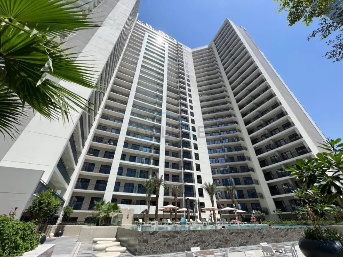 ⁨Dubai Canal and City Views 1BR, Minutes Drive to Burj Khalifa, DAMAC Zada Tower, Business Bay by Deluxe Holiday Homes⁩ — صورة 19
