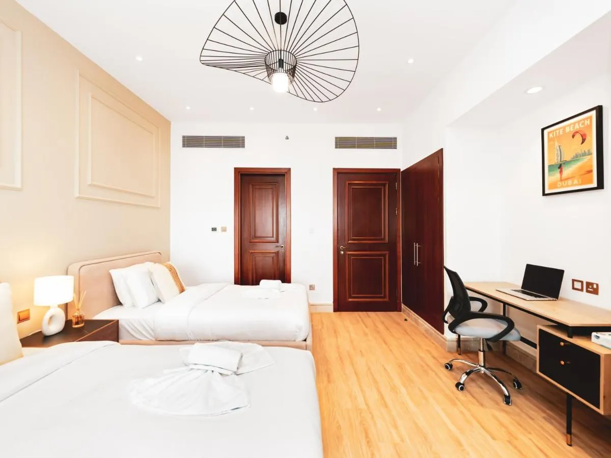 New Fairmont Residence with private beach on PalmJumeirah — صورة 3