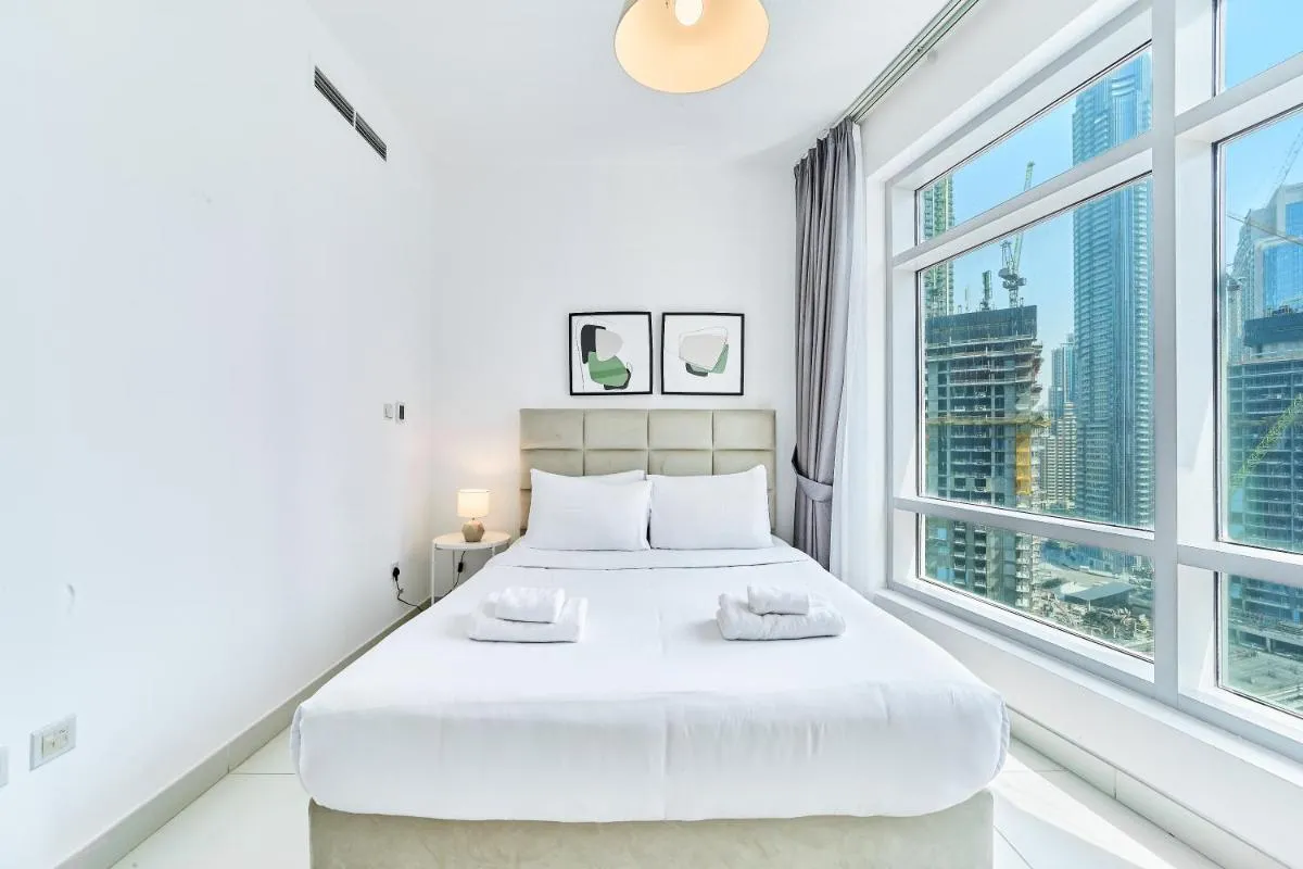 ⁨2BR at Lofts West Near Dubai Mall and Burj Khalifa⁩ — صورة 7