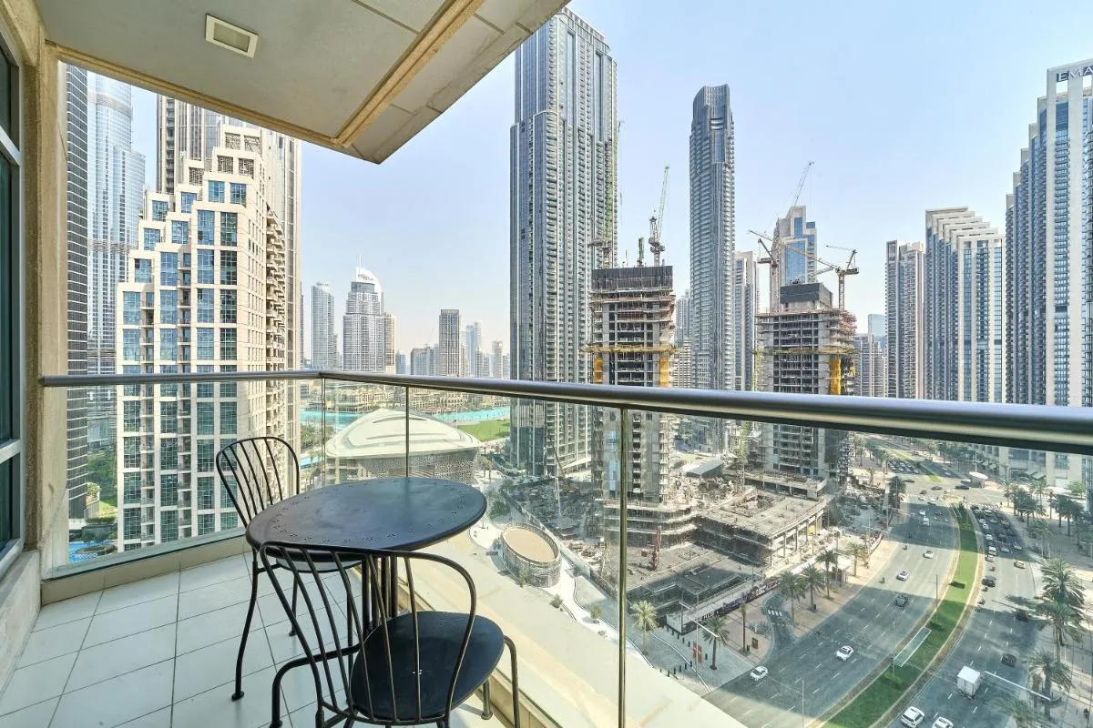 ⁨2BR at Lofts West Near Dubai Mall and Burj Khalifa⁩ — صورة 13